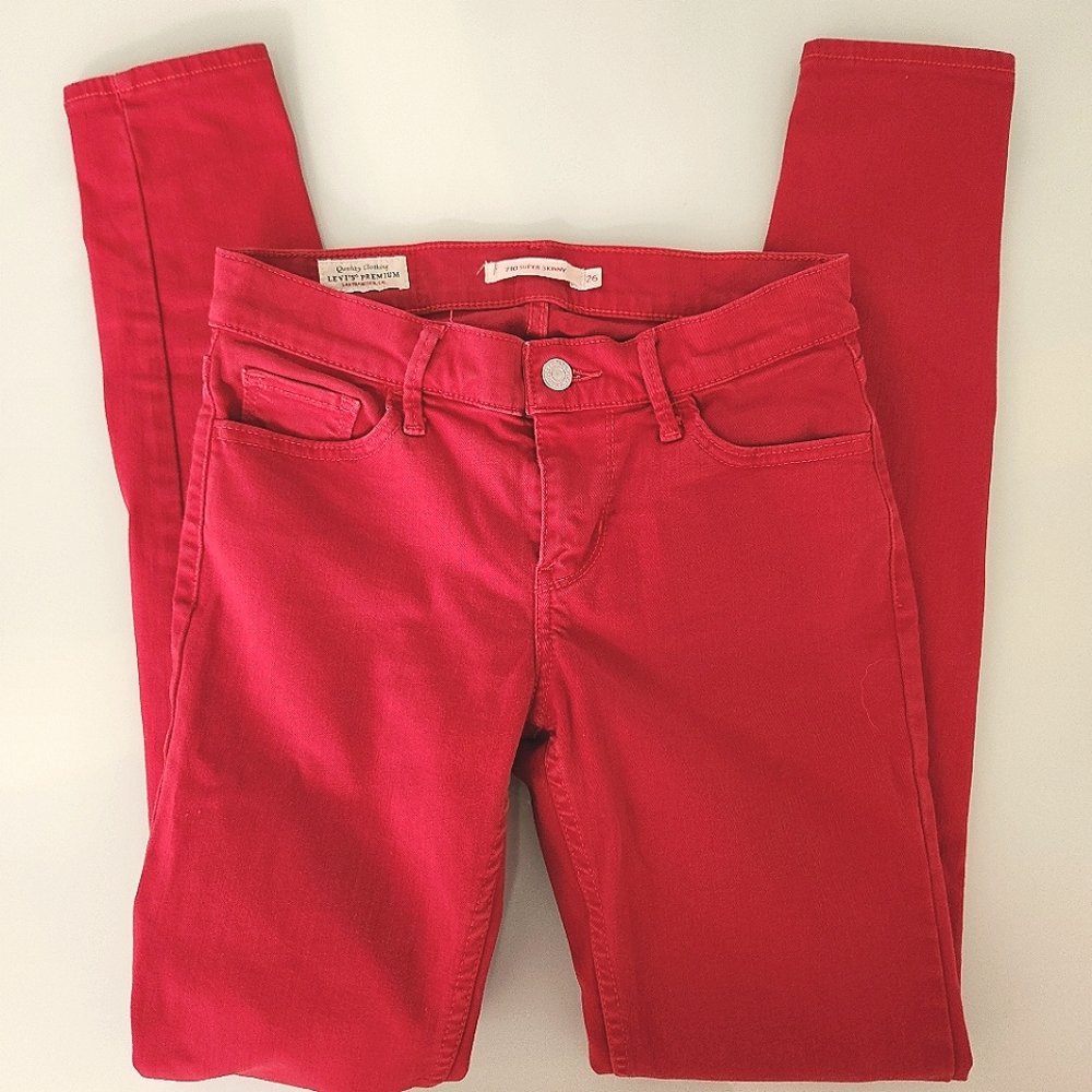 Levis premium Red Jeans